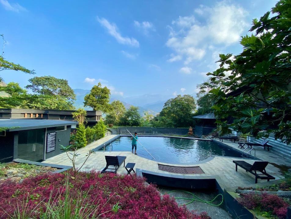 Sattva-The Awakening Garden Hotel Kakkadampoyil ภายนอก รูปภาพ