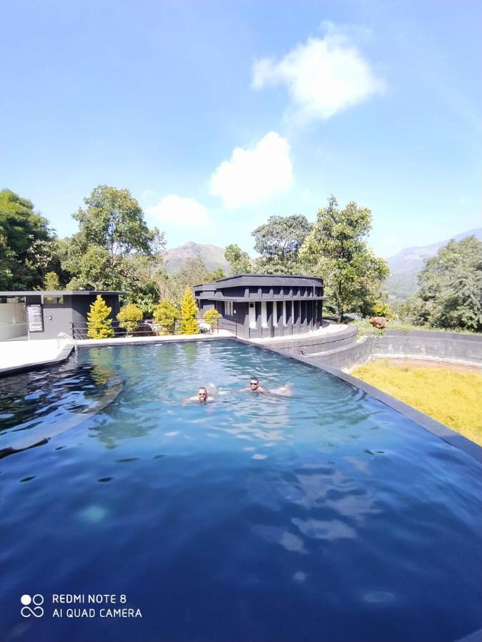 Sattva-The Awakening Garden Hotel Kakkadampoyil ภายนอก รูปภาพ