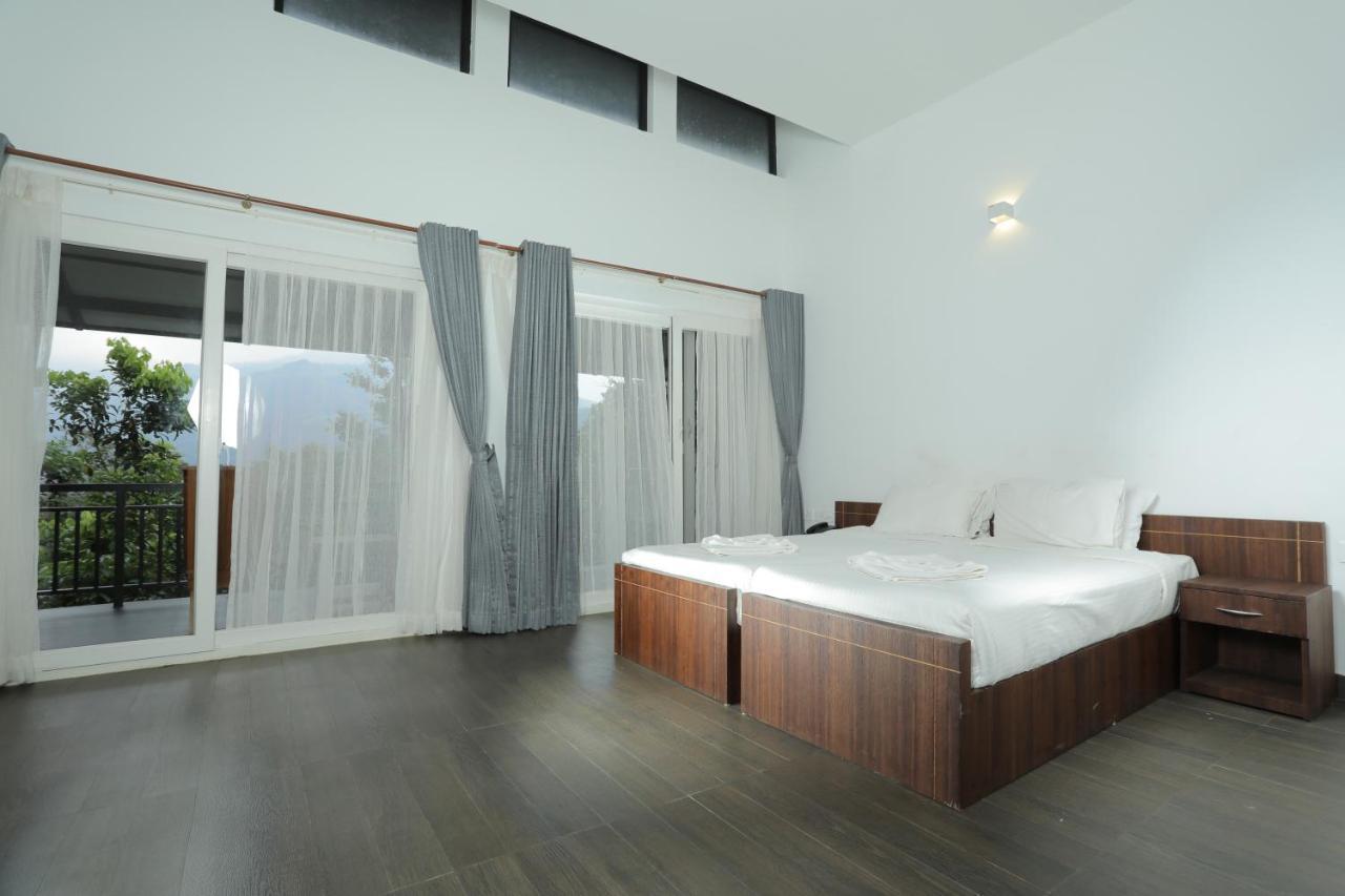 Sattva-The Awakening Garden Hotel Kakkadampoyil ภายนอก รูปภาพ
