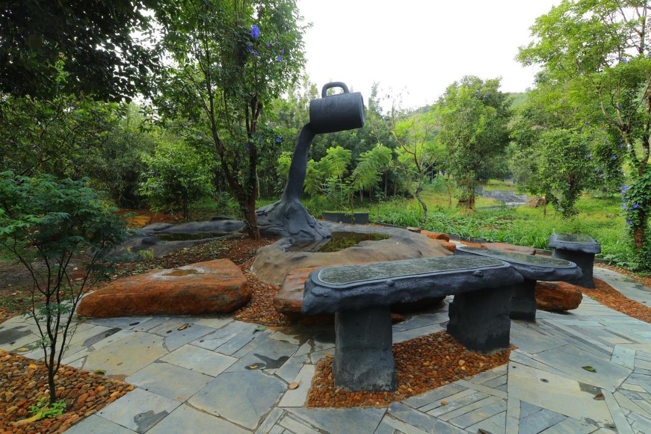 Sattva-The Awakening Garden Hotel Kakkadampoyil ภายนอก รูปภาพ