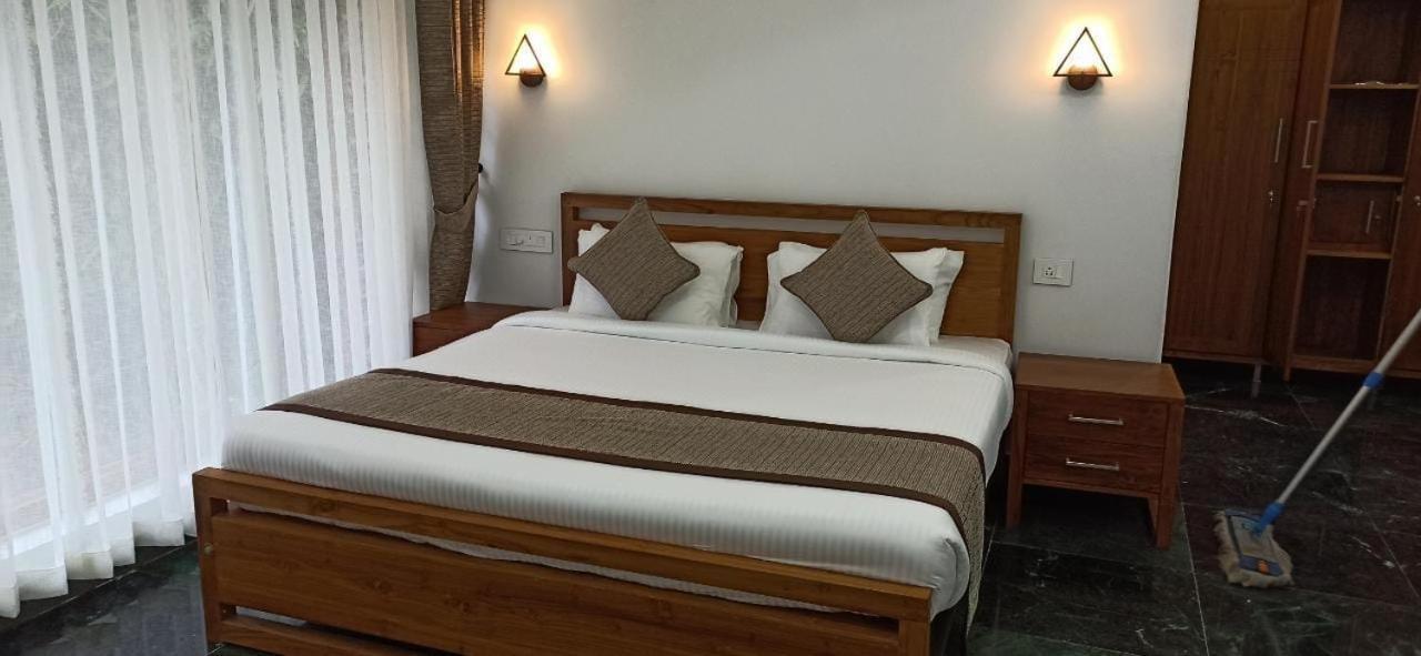 Sattva-The Awakening Garden Hotel Kakkadampoyil ภายนอก รูปภาพ