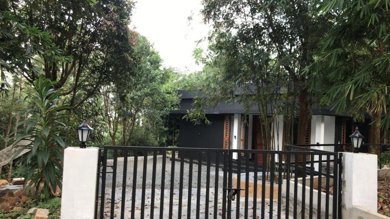 Sattva-The Awakening Garden Hotel Kakkadampoyil ภายนอก รูปภาพ