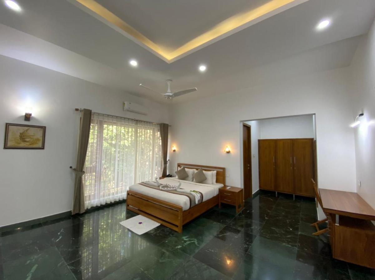 Sattva-The Awakening Garden Hotel Kakkadampoyil ภายนอก รูปภาพ